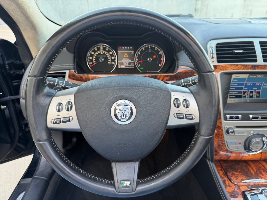 Used 2010 Jaguar XKR R RWD image 12