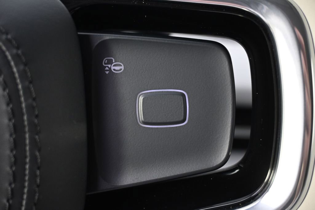 New 2026 Lincoln Navigator Reserve w/ Jet Appearance Package image 34