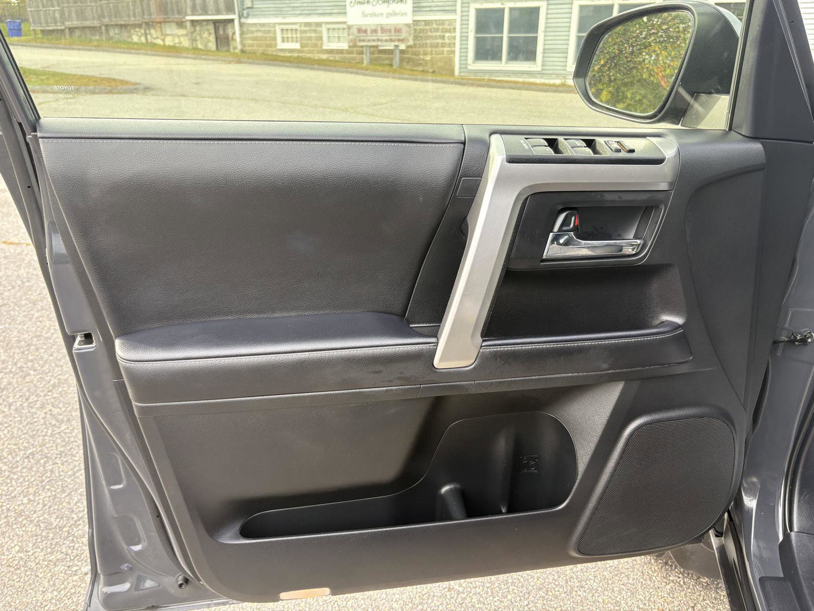 Used 2024 Toyota 4Runner SR5 image 10