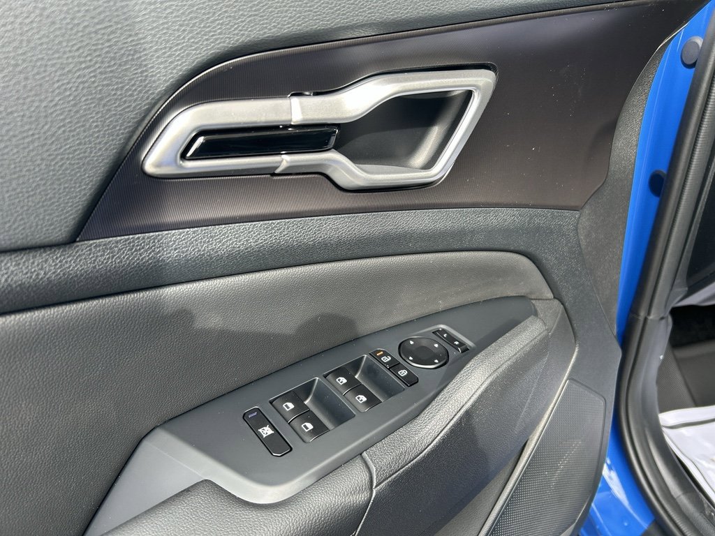 New 2026 Kia Sportage EX AWD/4WD image 17