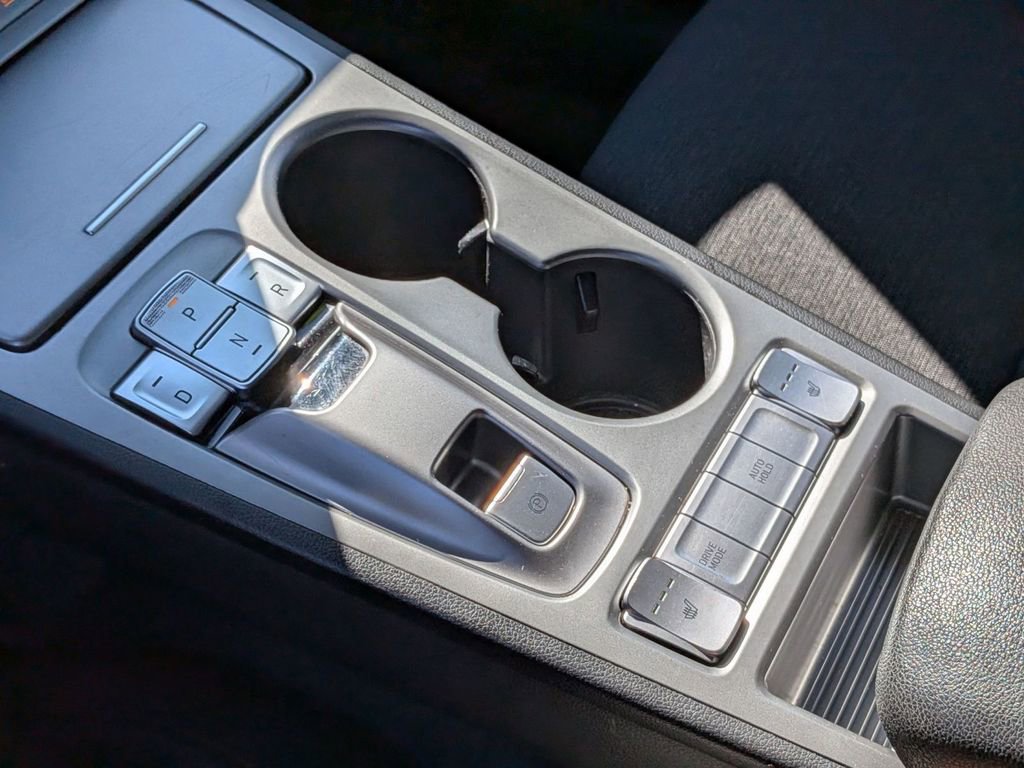 Certified 2023 Hyundai Kona SE image 24