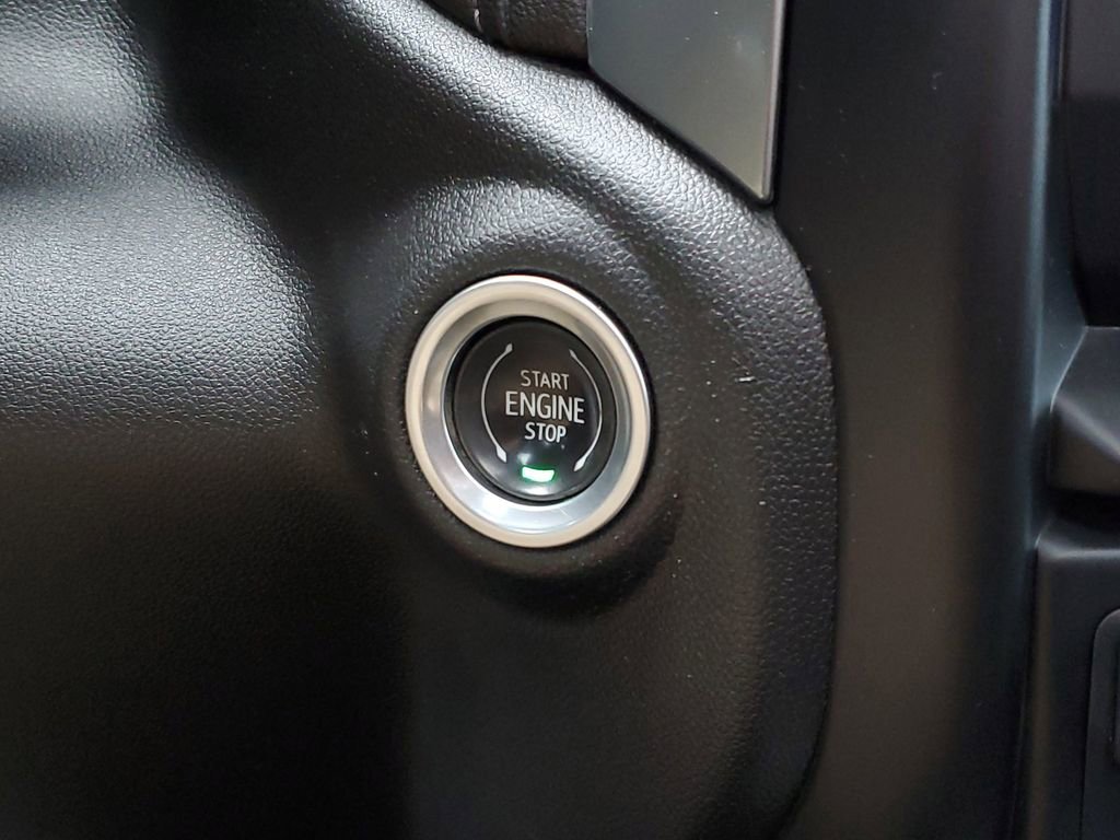 Used 2022 Chevrolet Silverado 2500 LTZ image 35