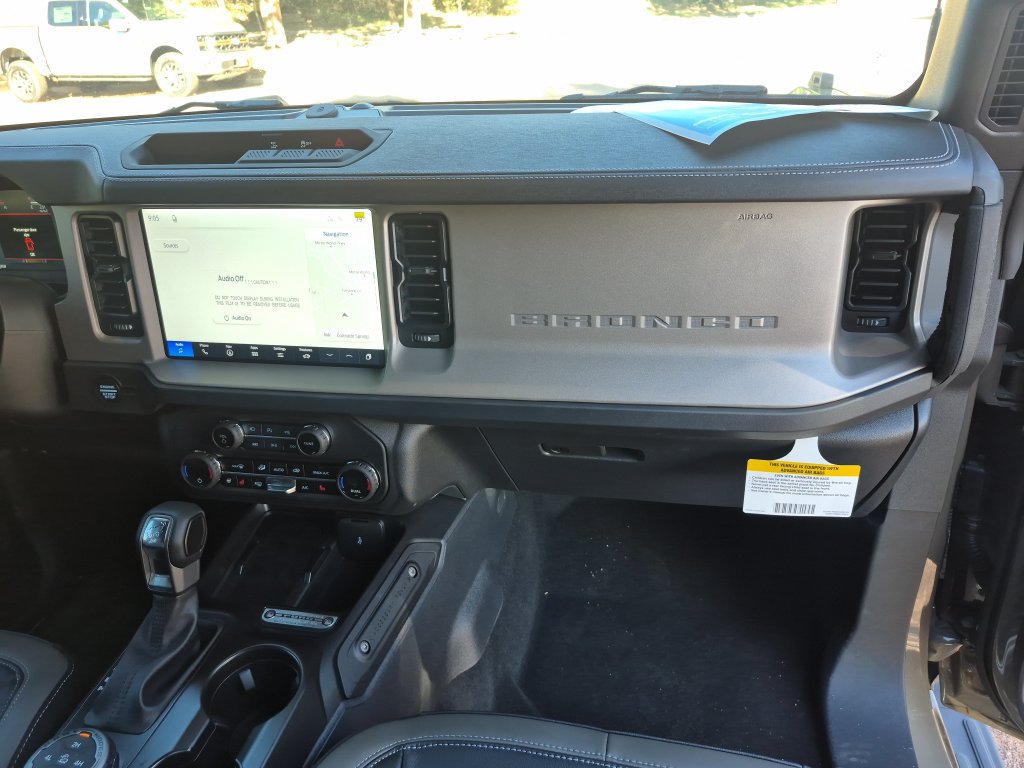 New 2026 Ford Bronco Outer Banks AWD/4WD image 30