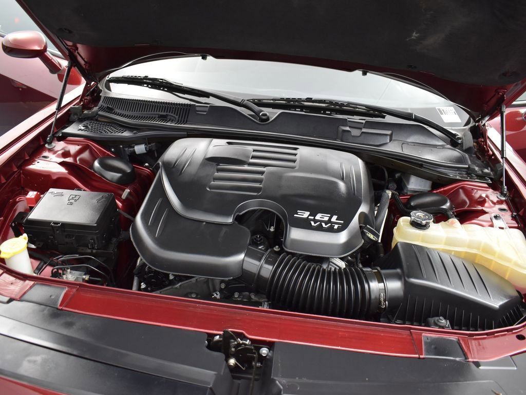 Used 2021 Dodge Challenger SXT w/ Blacktop Package image 27