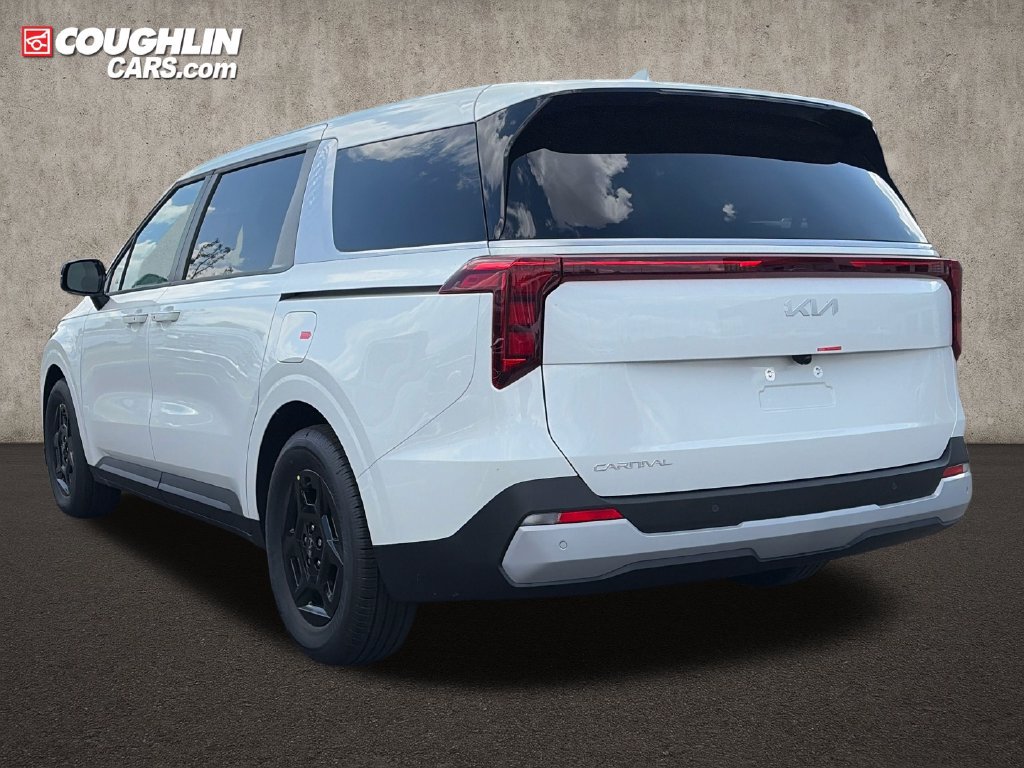New 2027 Kia Carnival FWD image 5