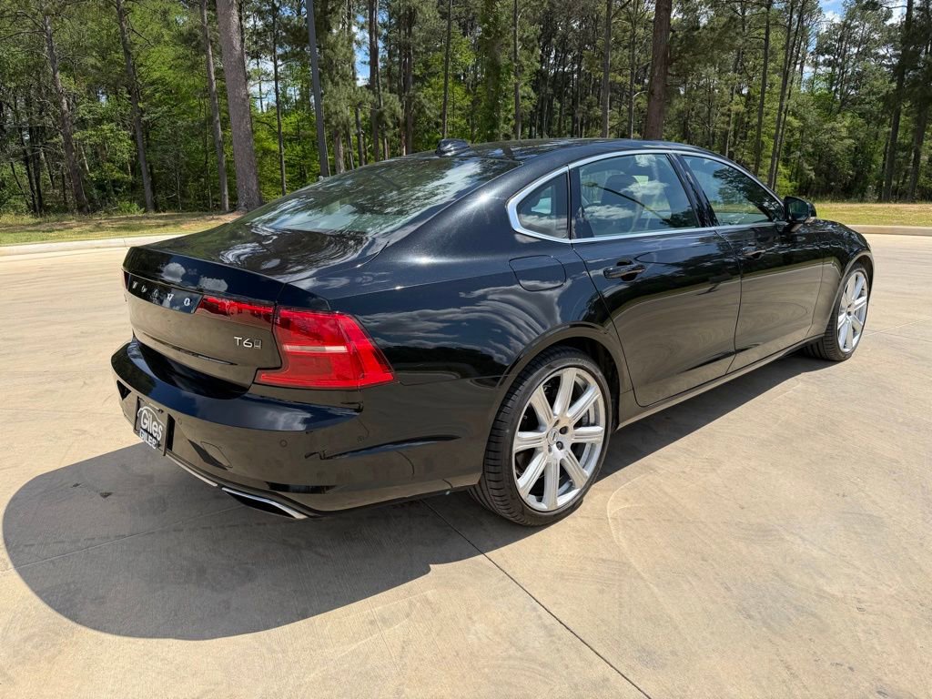 Used 2018 Volvo S90 T6 Momentum w/ Protection Package Premier image 5