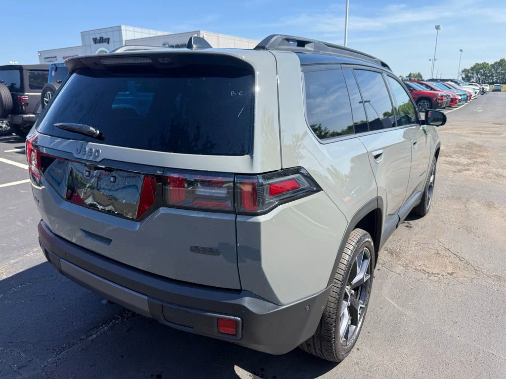 New 2026 Jeep Cherokee Overland w/ Advanced Pro Tech Group AWD/4WD image 3