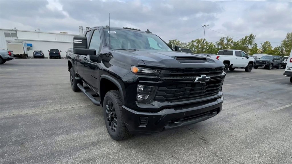 New 2026 Chevrolet Silverado 2500 Custom w/ Custom Value Package image 4