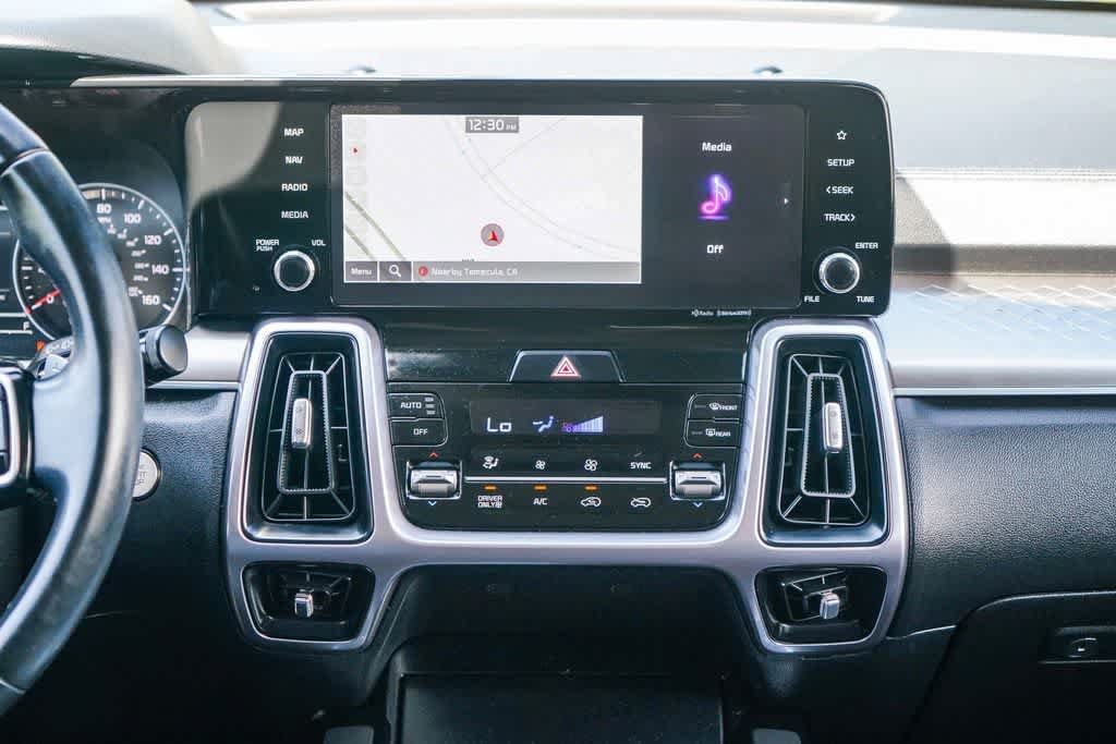 Certified 2024 Kia Sorento EX AWD/4WD image 12