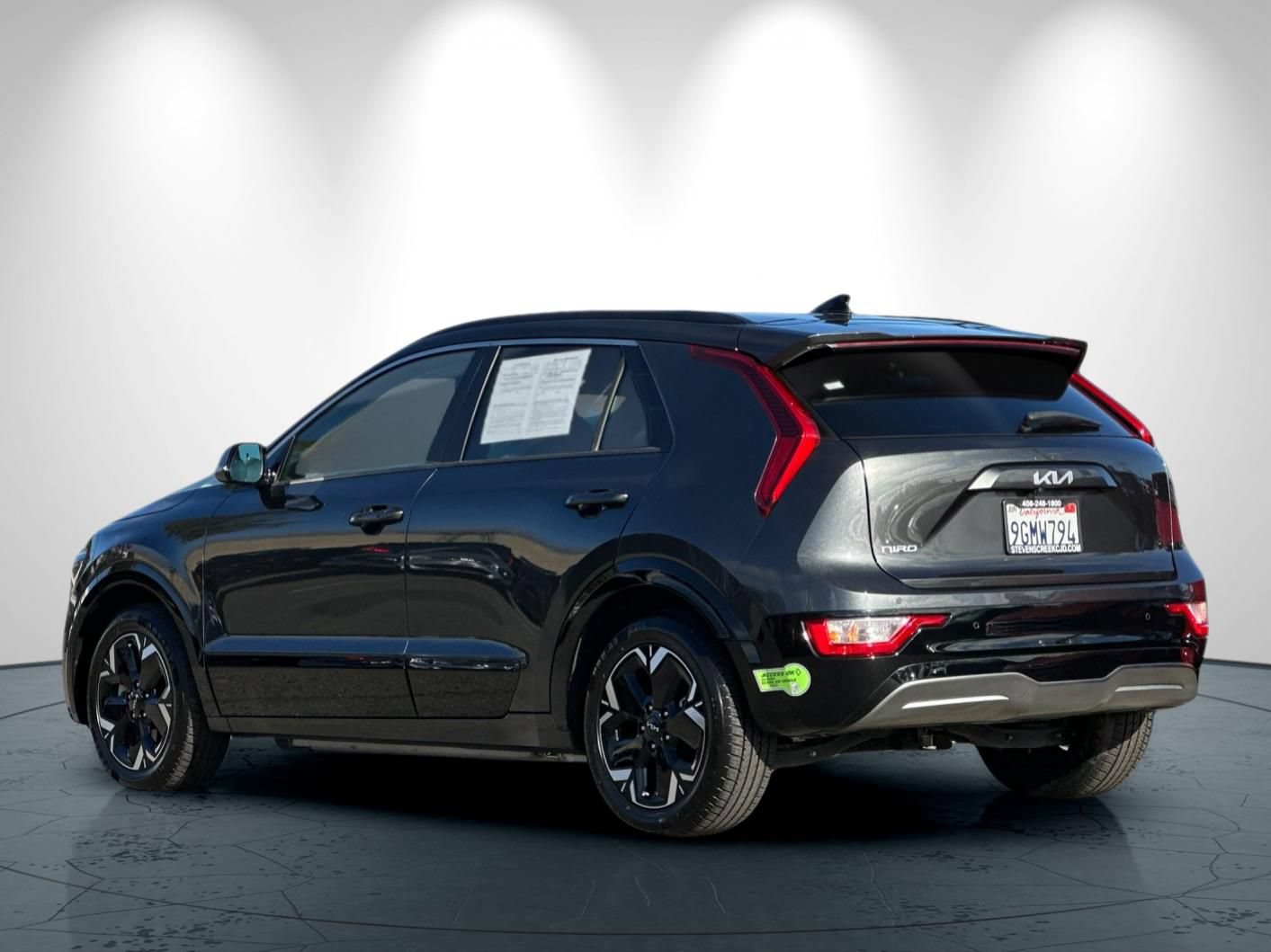 Used 2023 Kia Niro Wind FWD image 6
