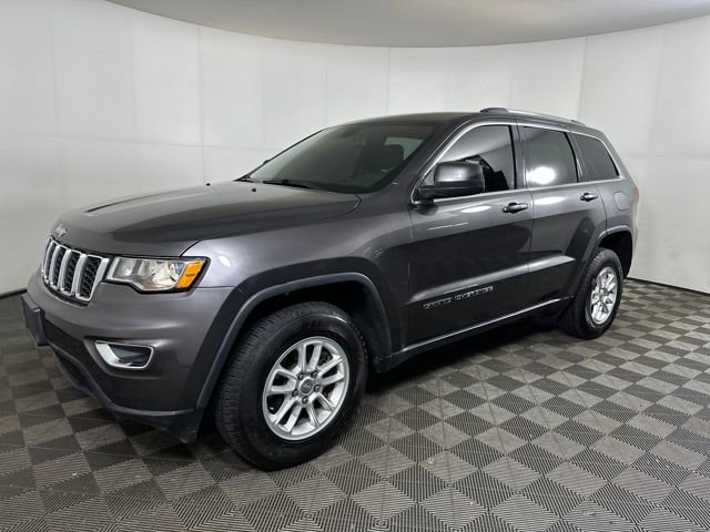 Used 2020 Jeep Grand Cherokee Laredo image 7