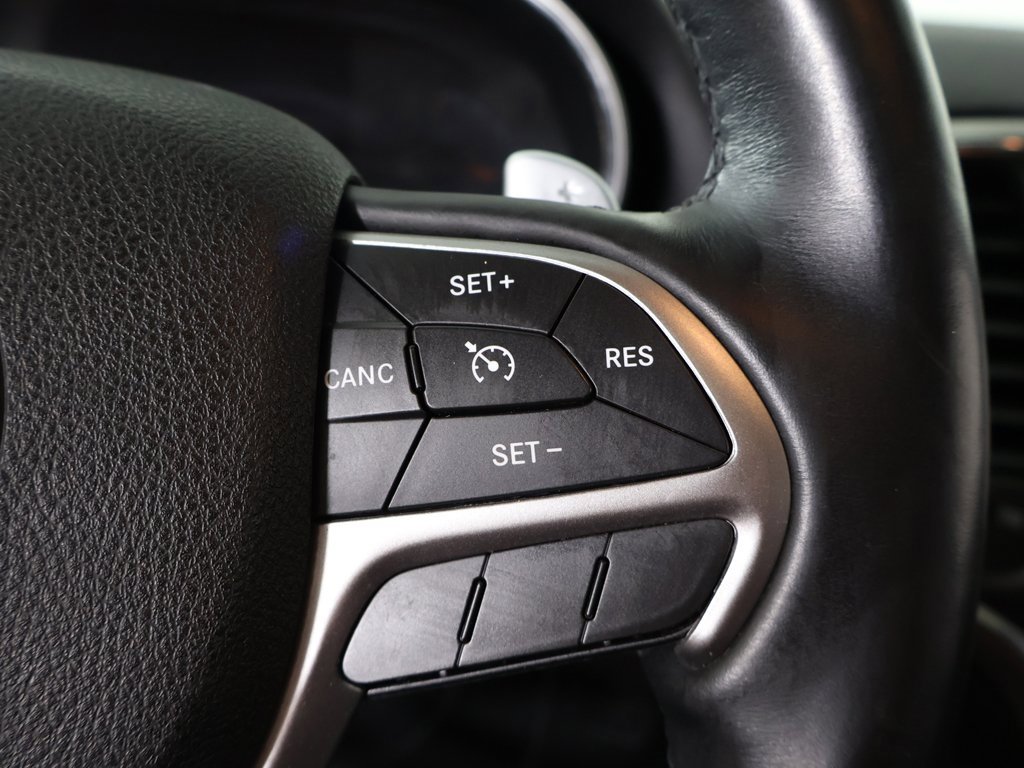 Used 2017 Jeep Grand Cherokee Altitude image 43