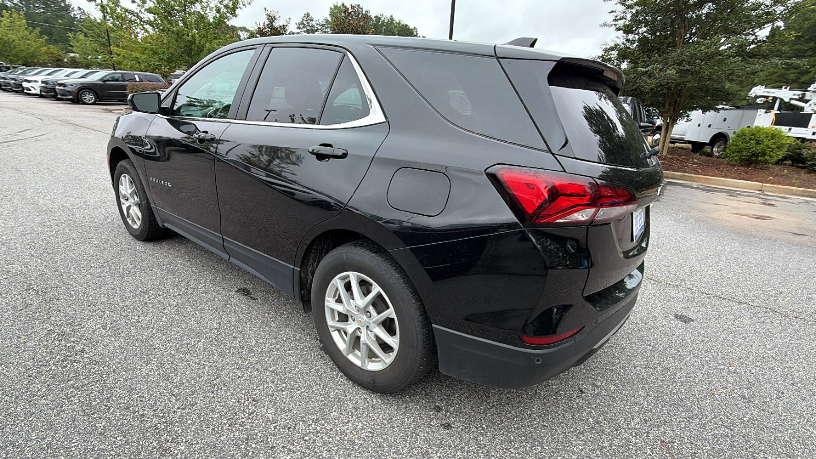 Used 2024 Chevrolet Equinox LT AWD/4WD image 10