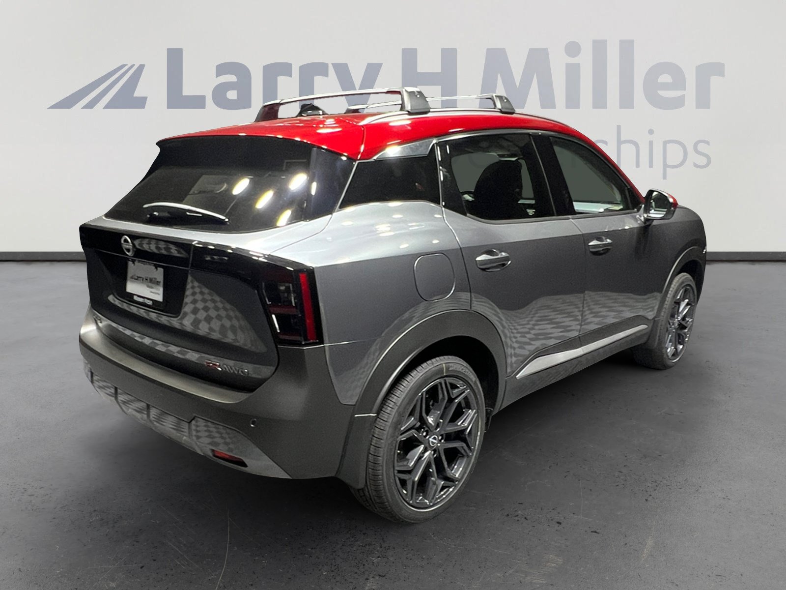 New 2026 Nissan Kicks SR w/ SR Premium Package AWD/4WD image 5