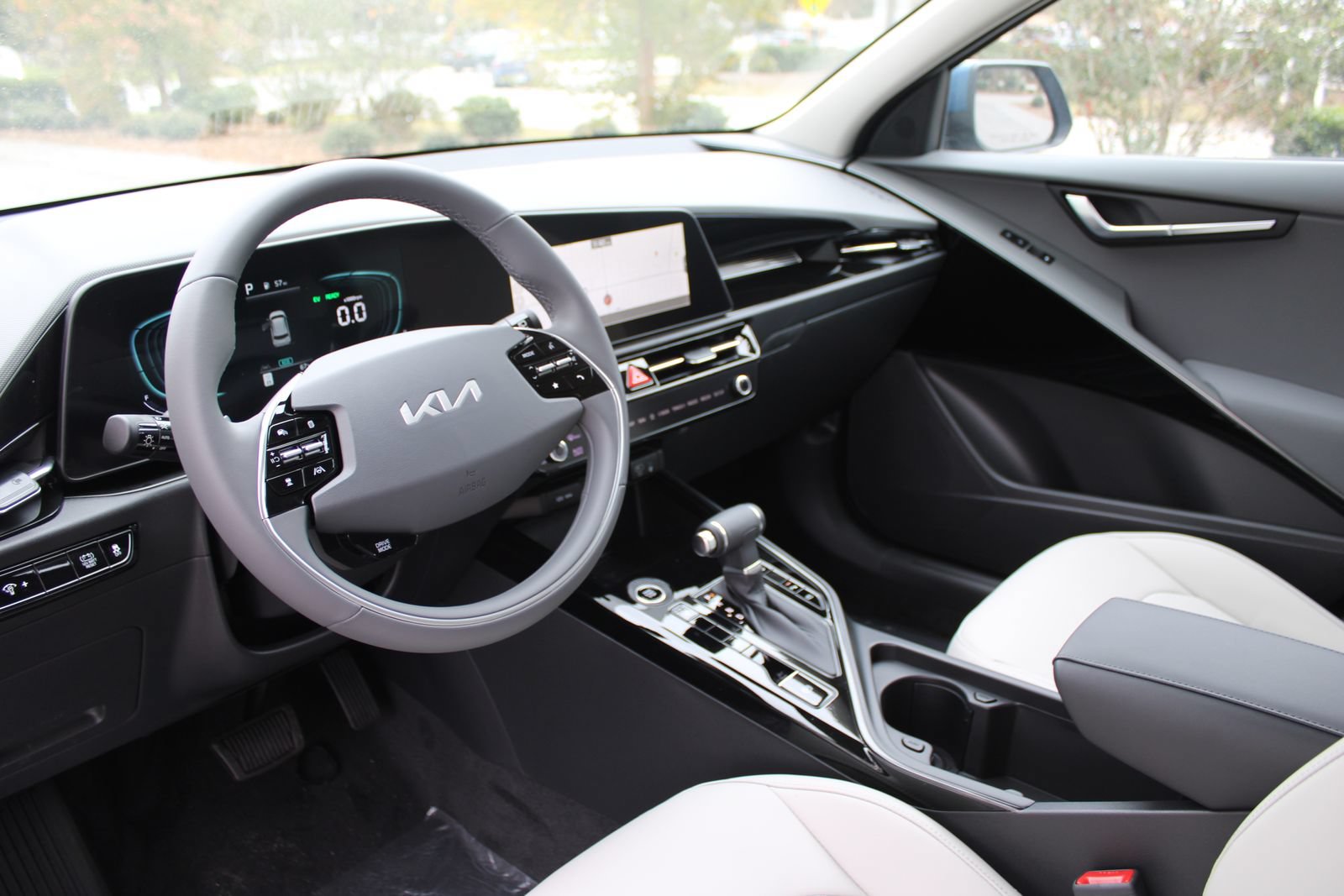 New 2026 Kia Niro EX FWD image 20