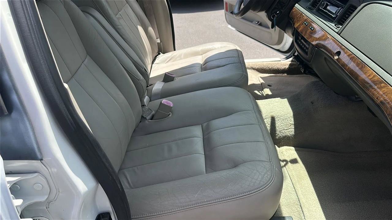 Used 2009 Mercury Grand Marquis LS RWD image 35