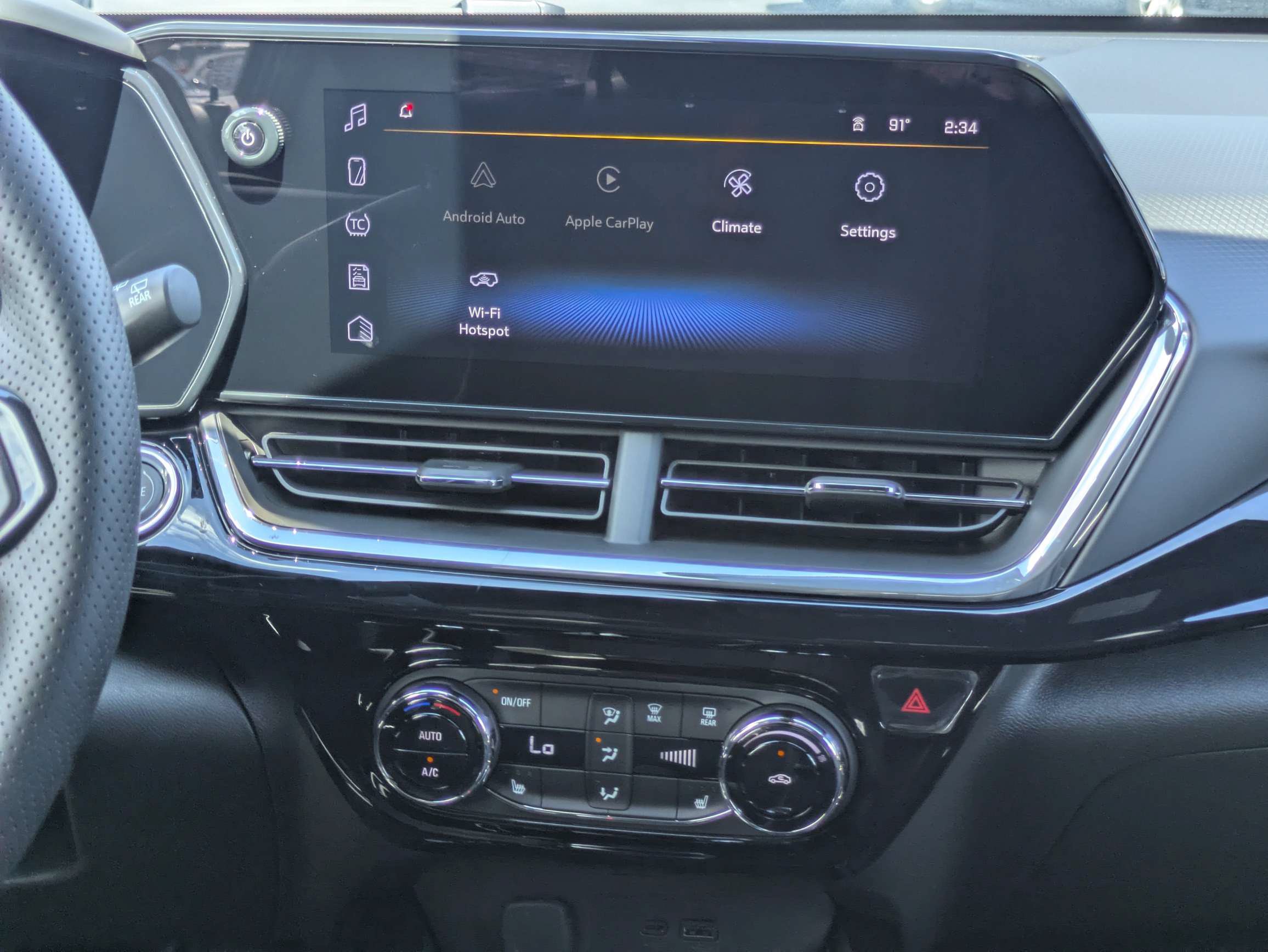 New 2026 Chevrolet Trax RS w/ Driver Confidence Package FWD image 5