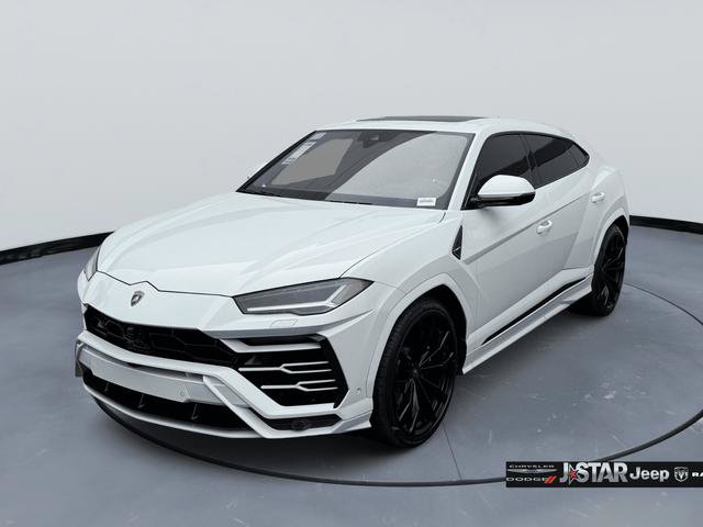 Used 2022 Lamborghini Urus