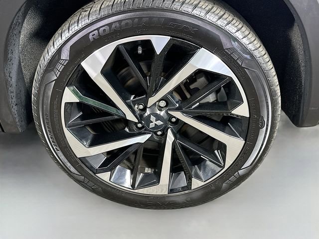 Used 2023 Mitsubishi Outlander SE AWD/4WD image 31