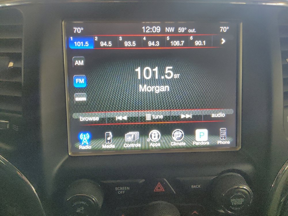 Used 2017 Jeep Grand Cherokee Altitude RWD image 25