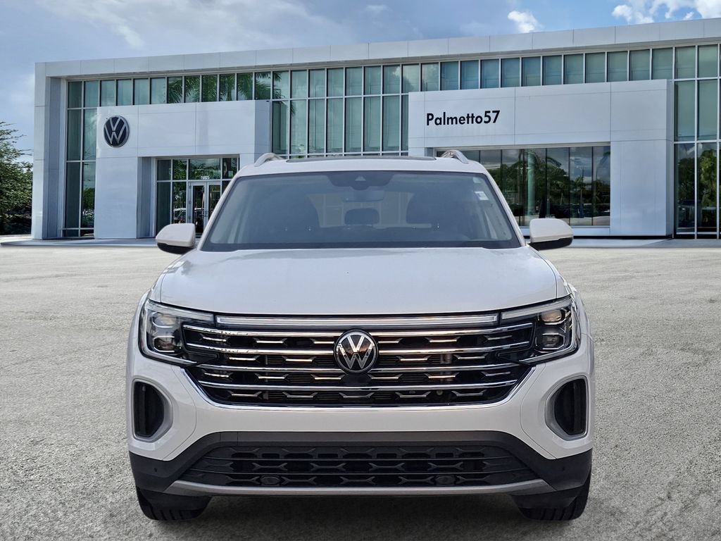 Certified 2024 Volkswagen Atlas SEL AWD/4WD image 2