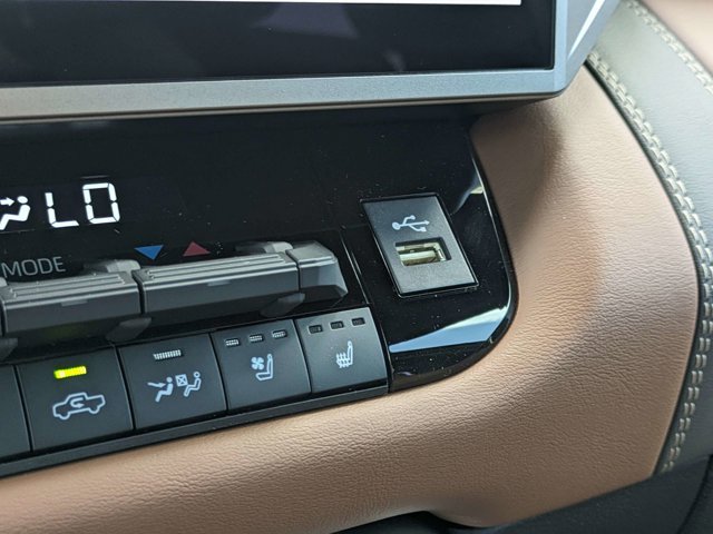 New 2026 Toyota Tundra 1794 Edition AWD/4WD image 32