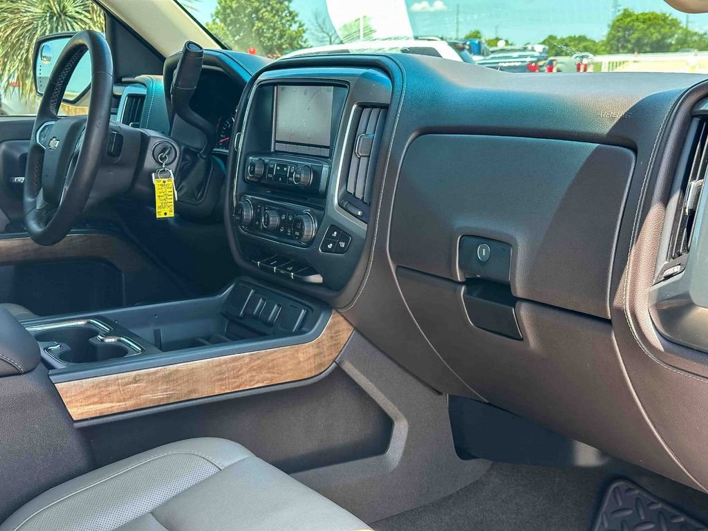 Used 2015 Chevrolet Silverado 1500 LTZ w/ Texas Edition, 1LZ Trim RWD image 21