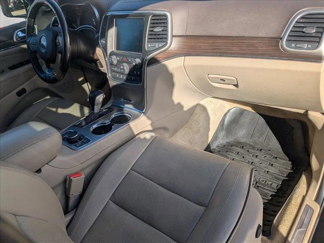 Used 2016 Jeep Grand Cherokee Overland image 23