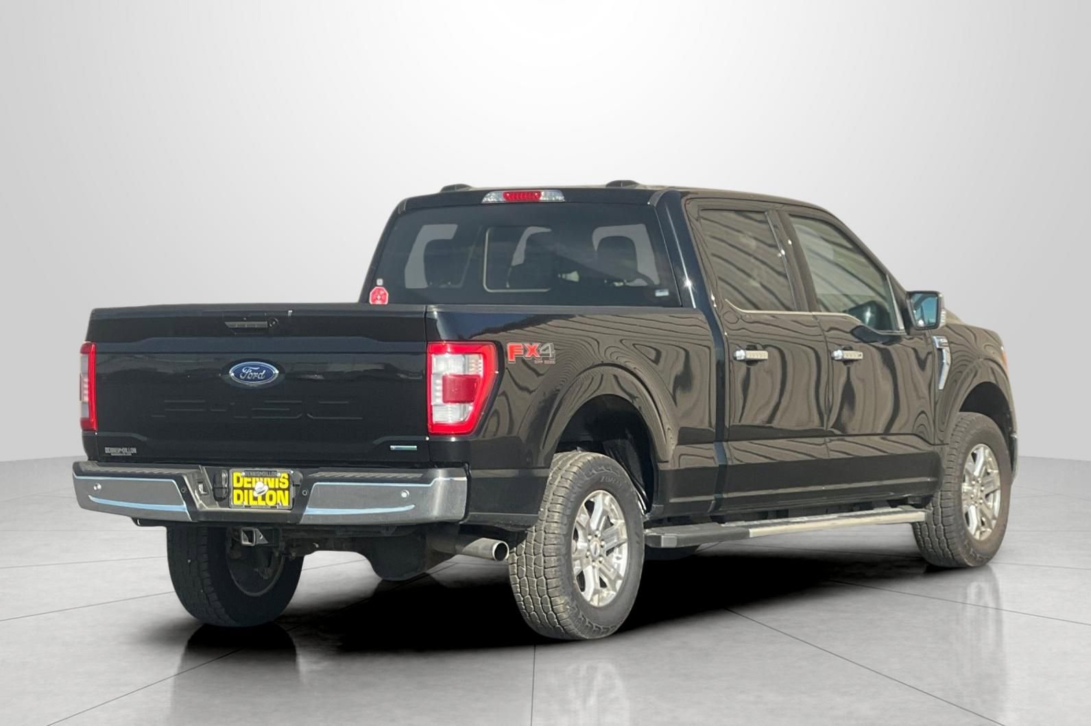 Used 2023 Ford F150 Lariat w/ FX4 Off-Road Package AWD/4WD image 5