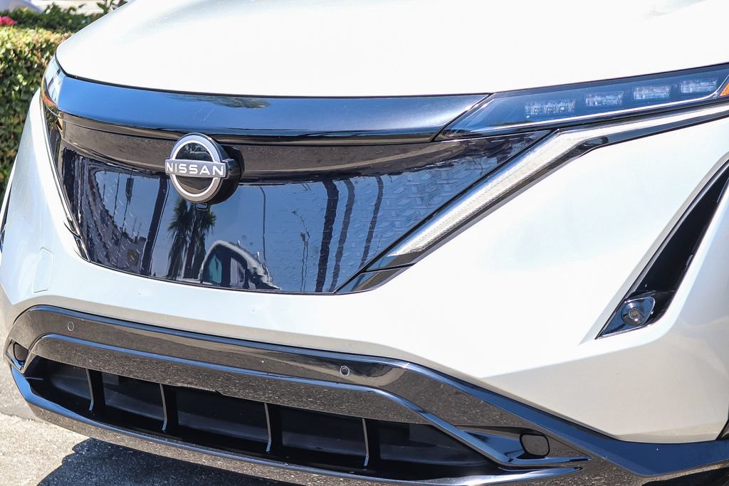 Used 2023 Nissan Ariya FWD image 5