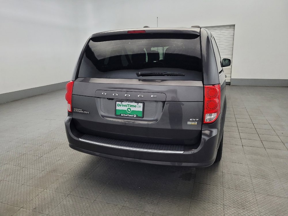 Used 2019 Dodge Grand Caravan SXT image 7