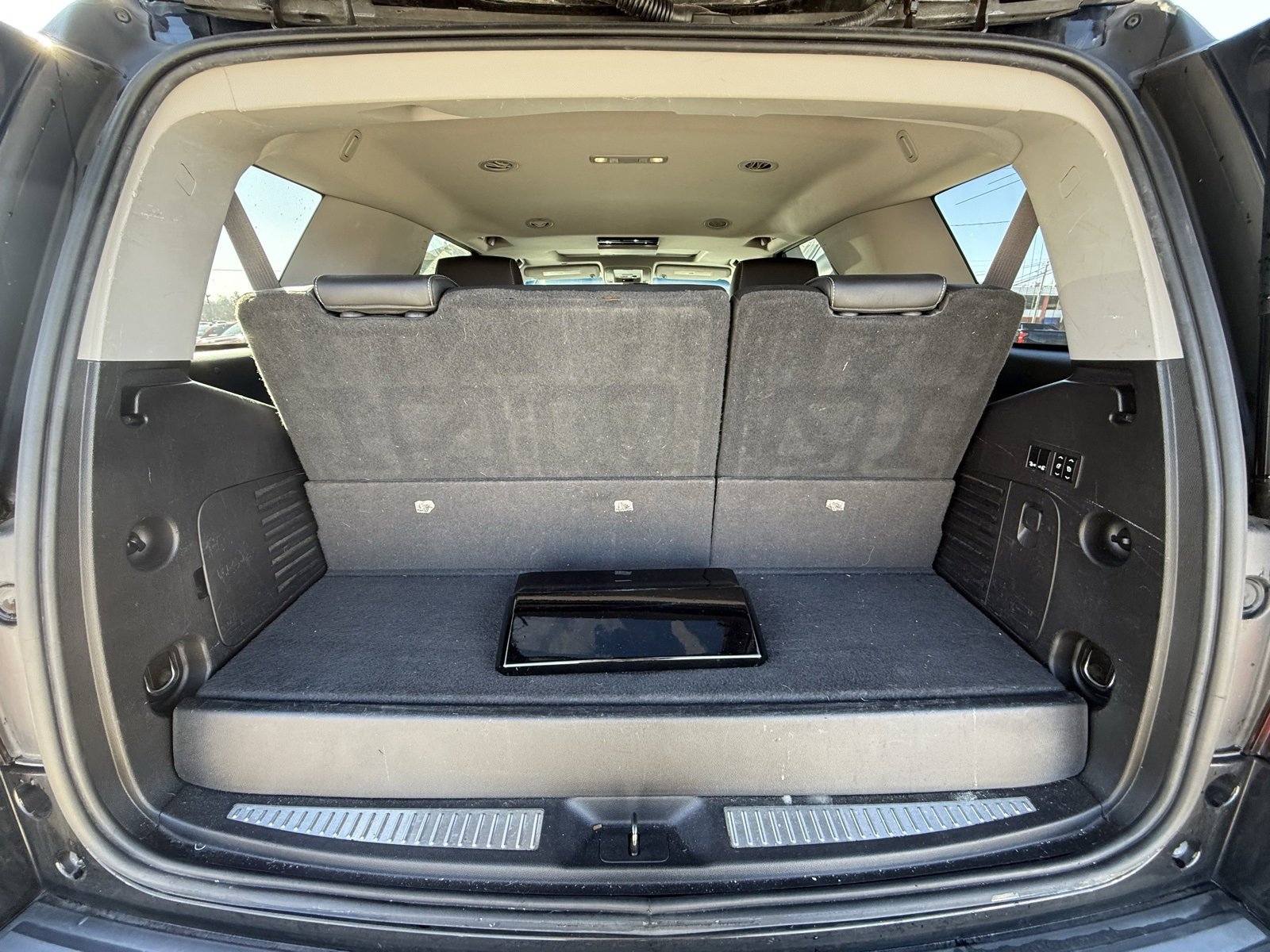 Used 2016 Chevrolet Tahoe LT image 29