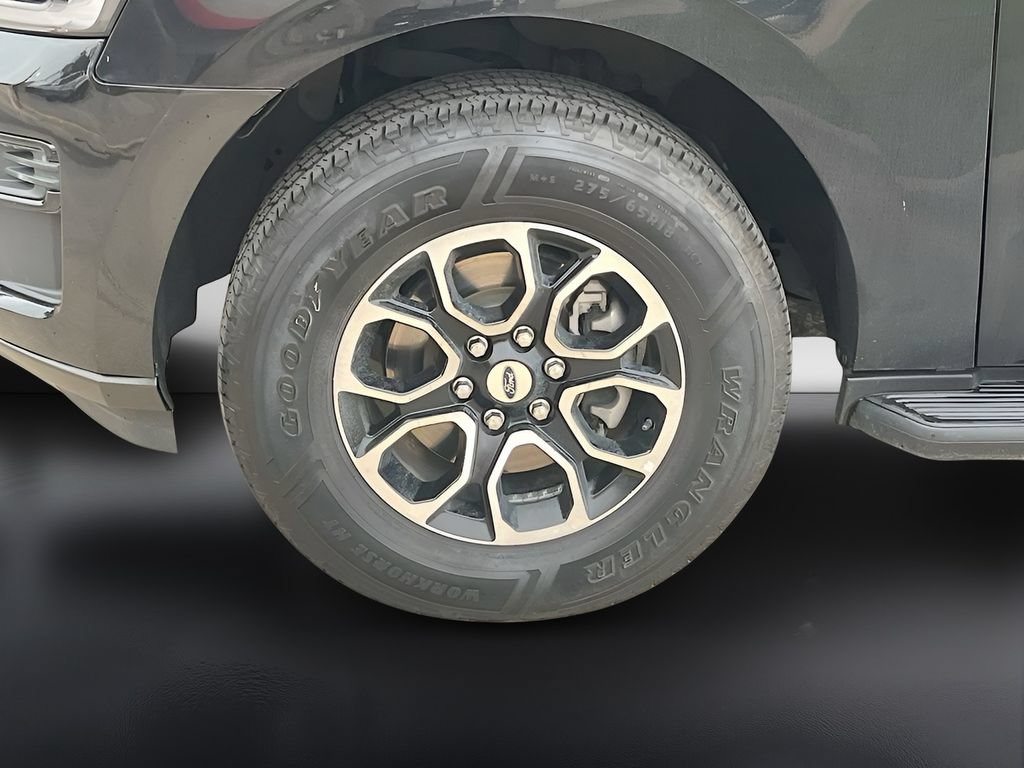 Used 2022 Ford Expedition Max XLT RWD image 29