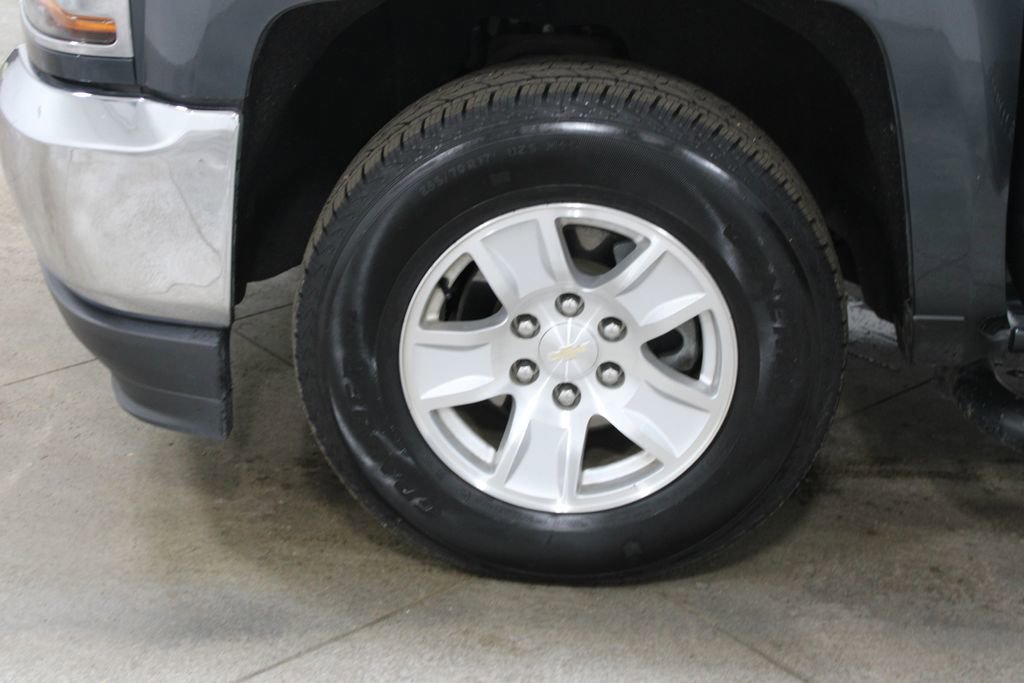 Used 2018 Chevrolet Silverado 1500 LT image 42