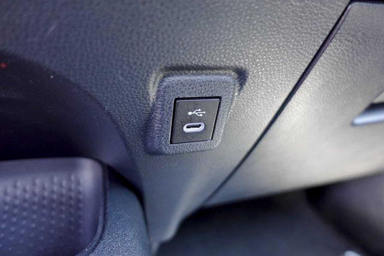 Certified 2024 Toyota Corolla LE FWD image 23