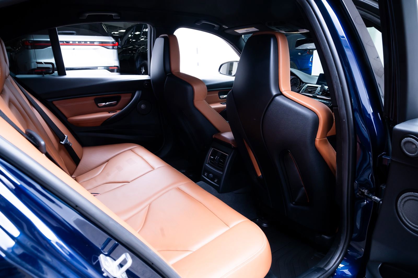 Used 2018 BMW M3 w/ Competition Package RWD image 32