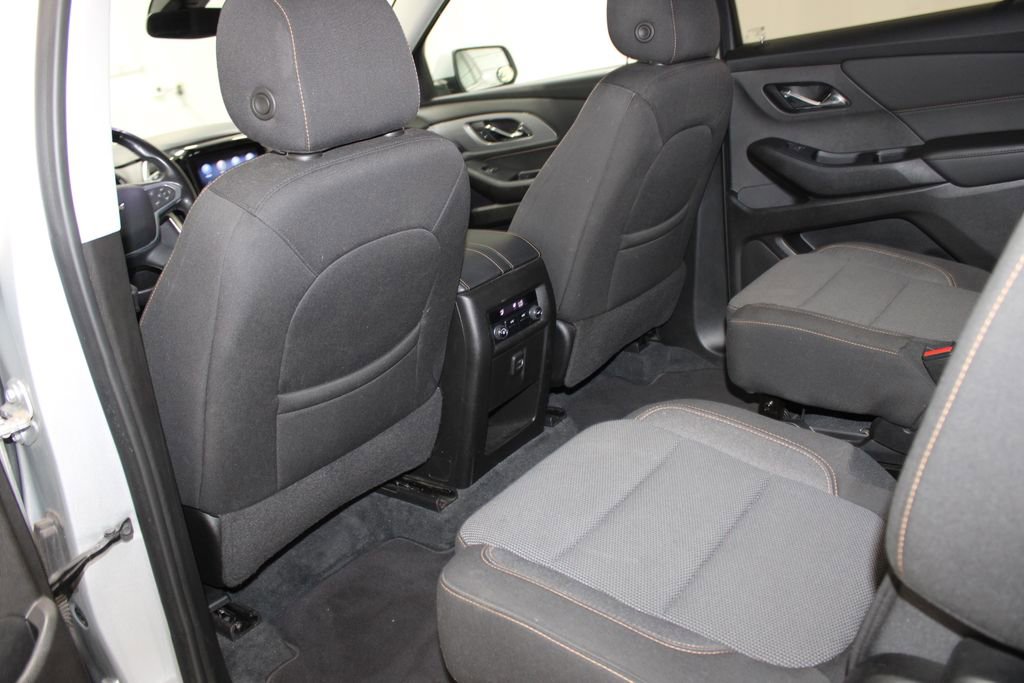Used 2021 Chevrolet Traverse LT w/ LPO, Cargo Package image 17