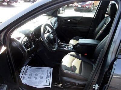 Used 2022 Chevrolet Equinox RS w/ RS Leather Package AWD/4WD image 8