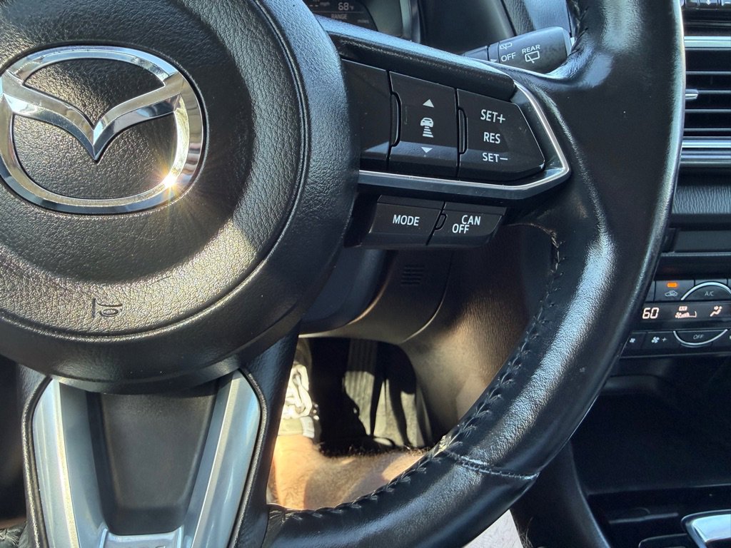 Used 2018 MAZDA MAZDA3 Grand Touring w/ Premium Equipment Package image 30