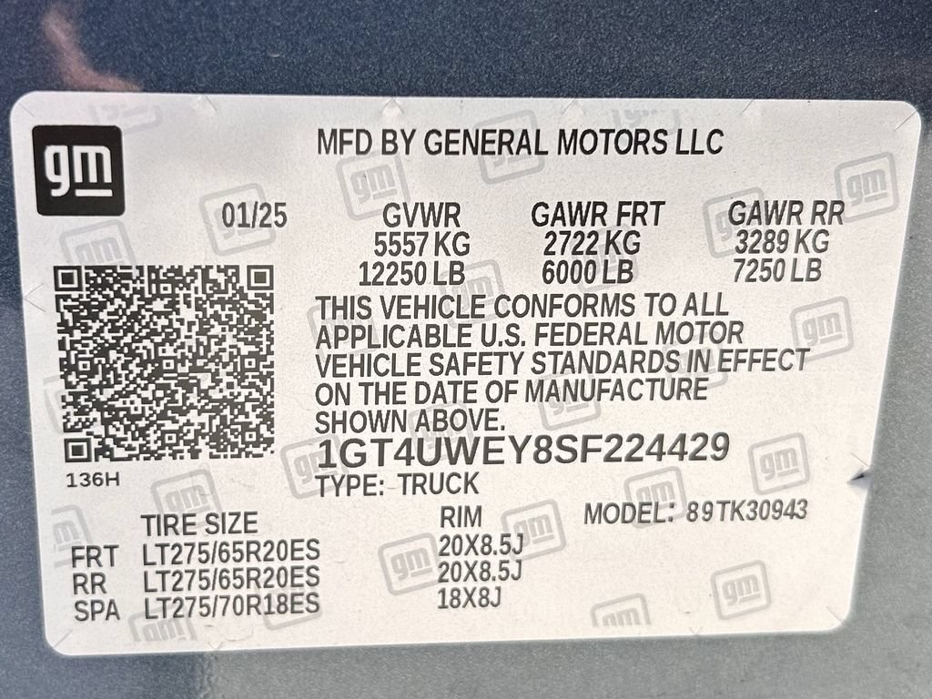 Used 2025 GMC Sierra 3500 Denali AWD/4WD image 35