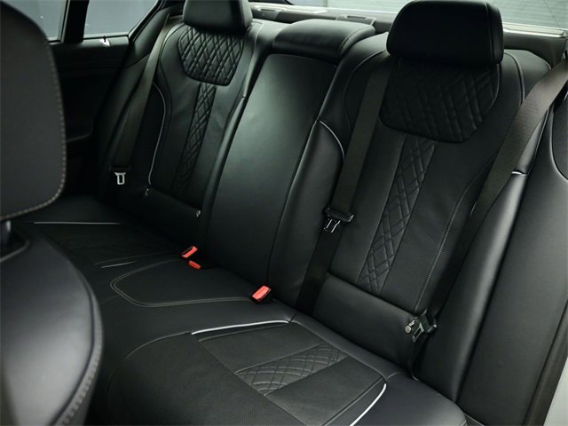 Used 2022 BMW 740i xDrive 740i xDrive w/ M Sport Package image 27