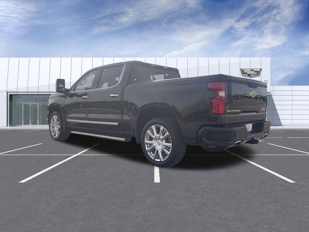 Used 2024 Chevrolet Silverado 1500 High Country w/ High Country Premium Package image 6
