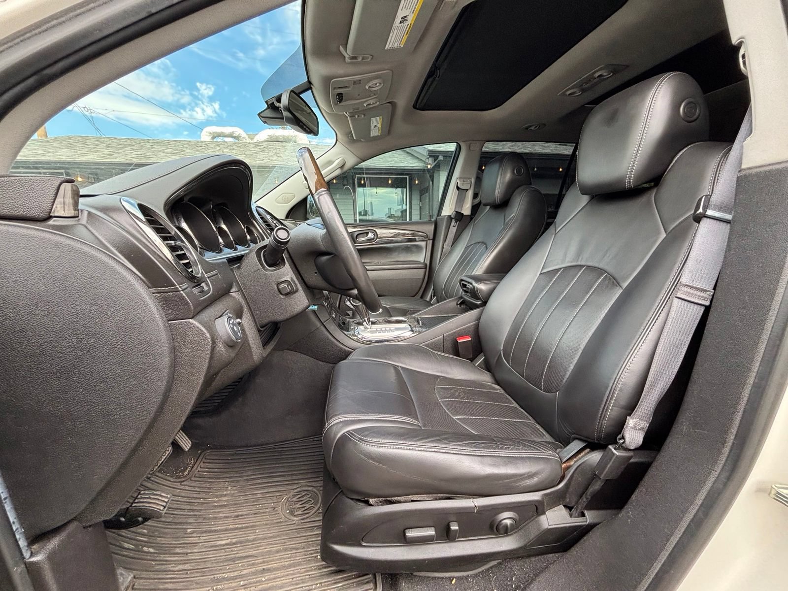 Used 2014 Buick Enclave Premium AWD/4WD image 7