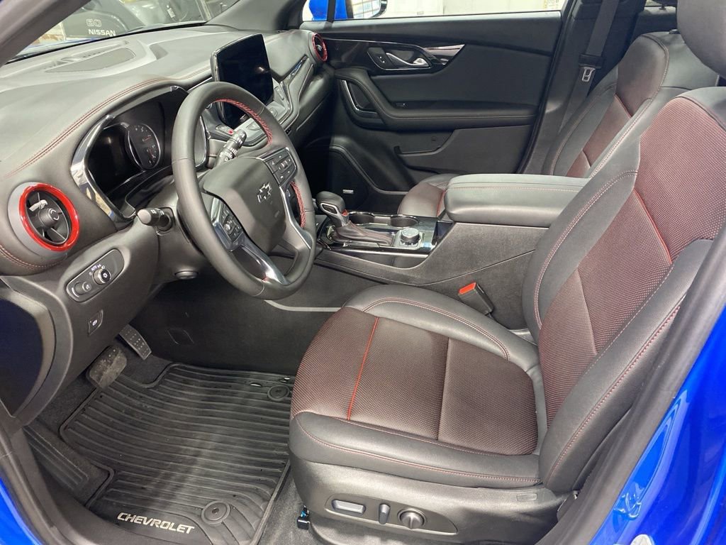 Used 2025 Chevrolet Blazer RS w/ Enhanced Convenience Package image 42