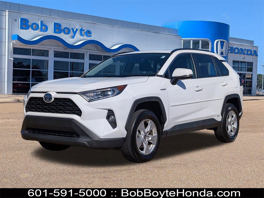 Used 2021 Toyota RAV4 XLE