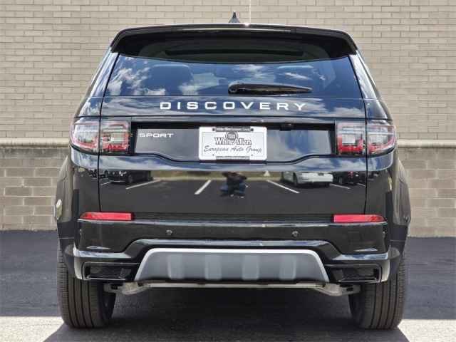 New 2025 Land Rover Discovery Sport S image 33