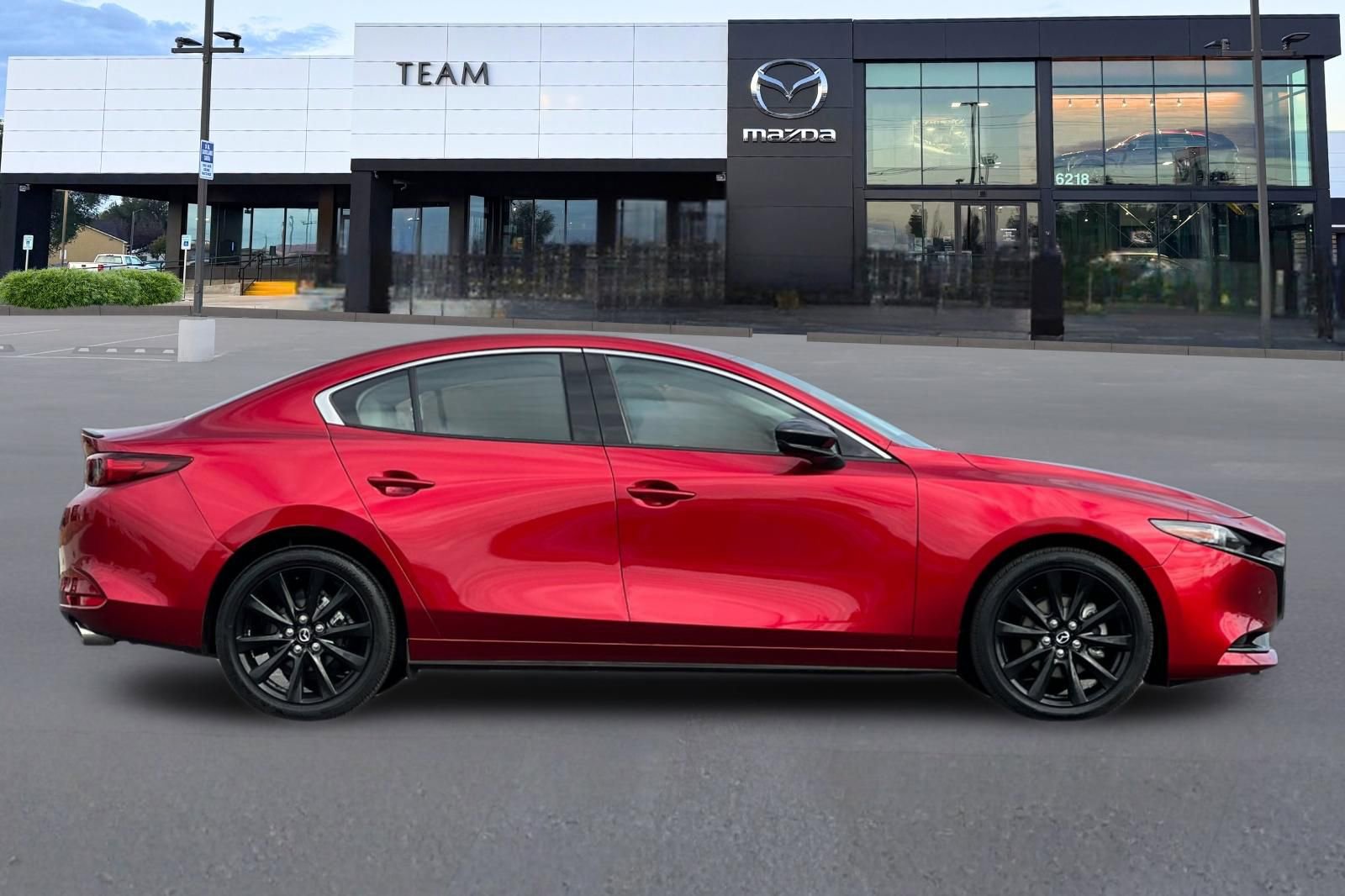 Certified 2025 MAZDA MAZDA3 2.5 Turbo Sedan w/Premium Plus image 3