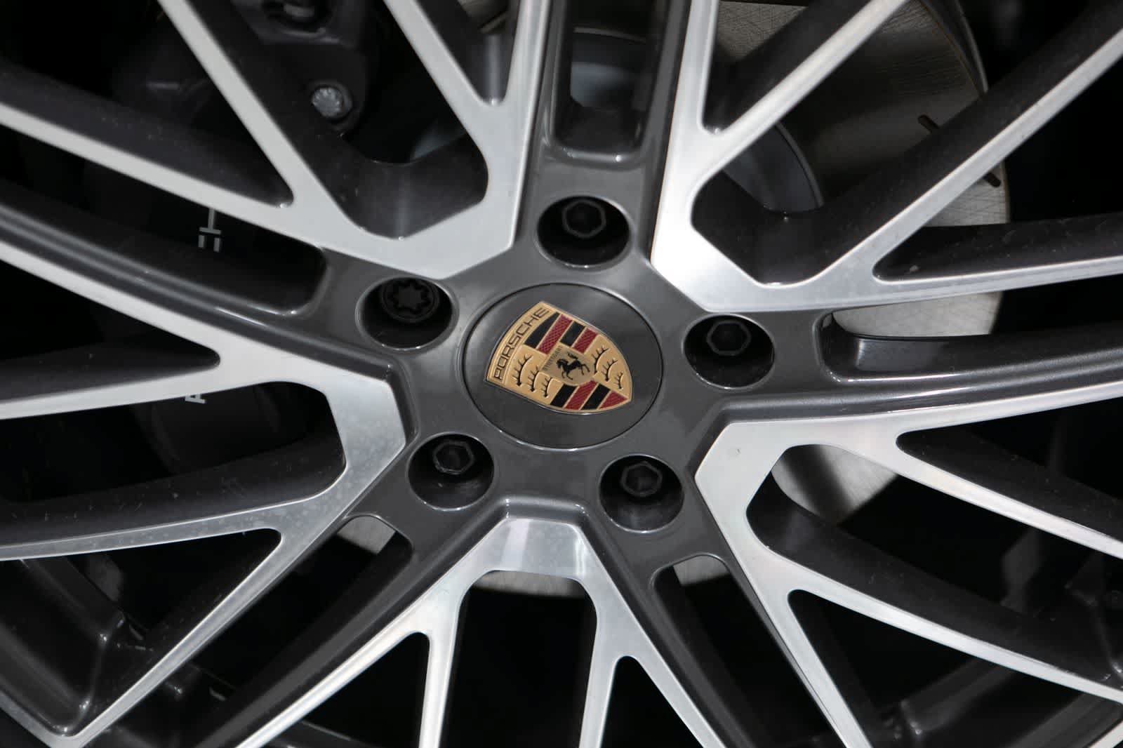New 2026 Porsche Panamera RWD image 11