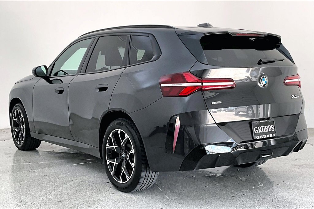 Used 2025 BMW X3 xDrive30i AWD/4WD image 15