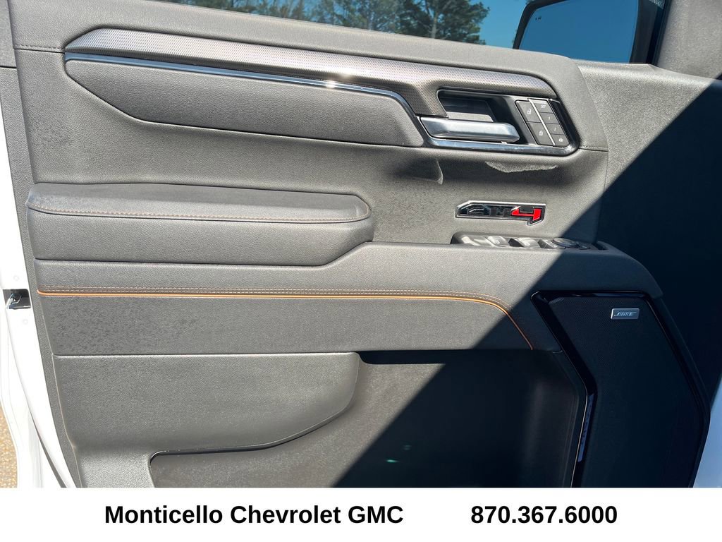 Used 2025 GMC Sierra 1500 AT4 w/ AT4 Premium Package image 10